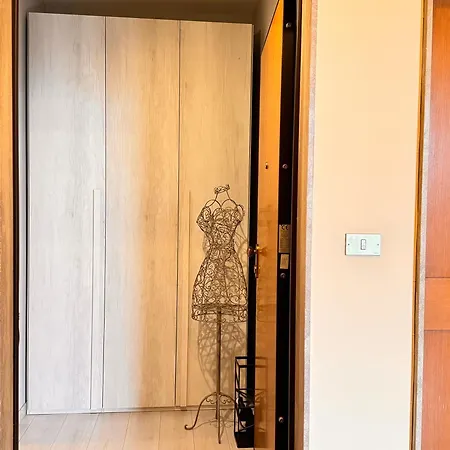 La Casa Di Monicamos Per Due *