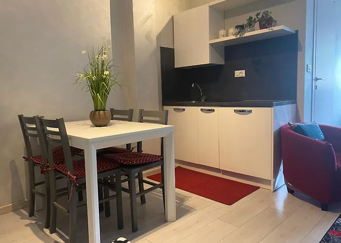La Casa Di Monicamos Per Due Apartament Aosta